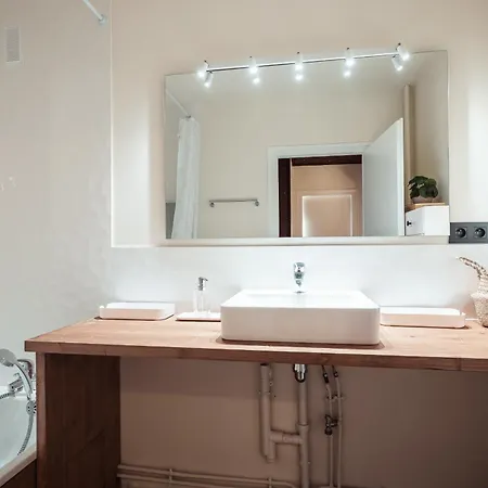 Appartement Cornec - Your In *